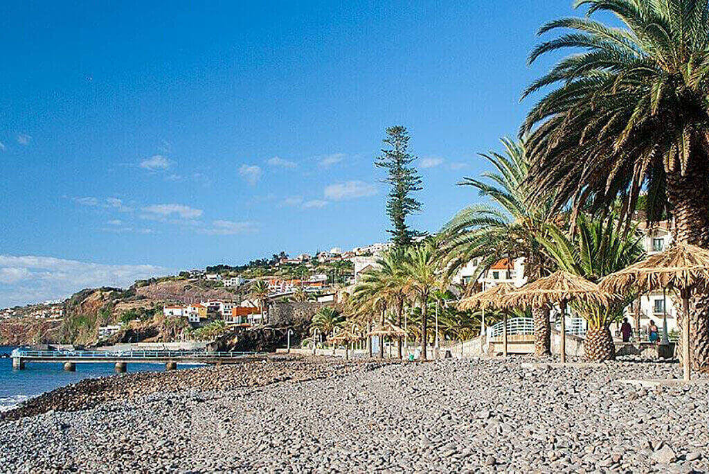 Praia de Calhau das Palmeiras di Santa Cruz, Ilha da Madeira