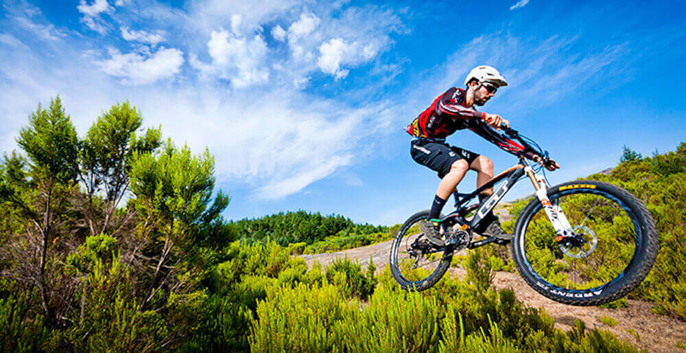 2. Mountain Bike (MTB)