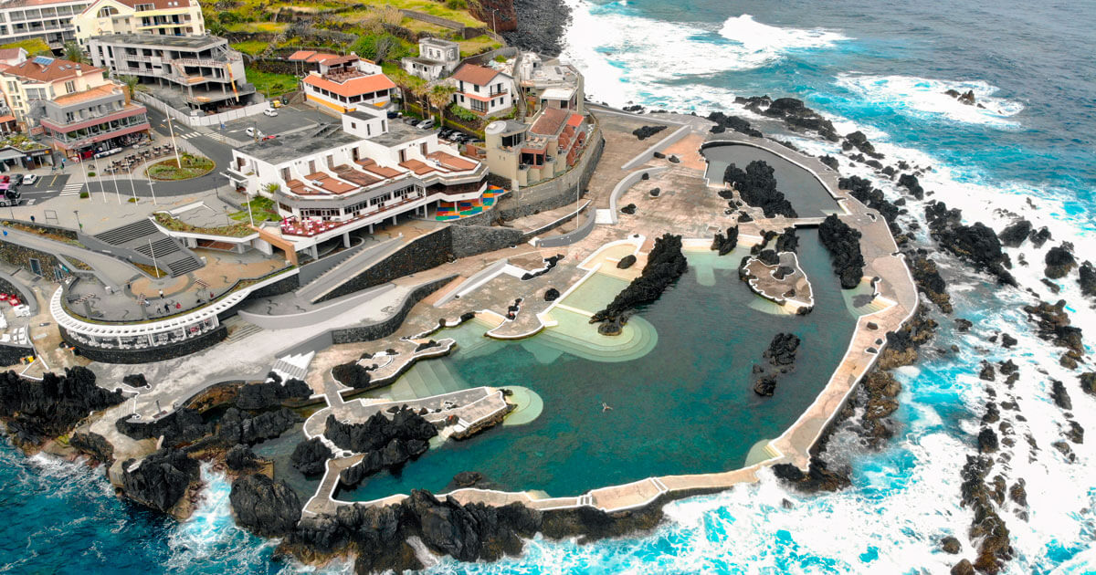 Porto Moniz er einn af stöðum til að heimsækja á Madeira