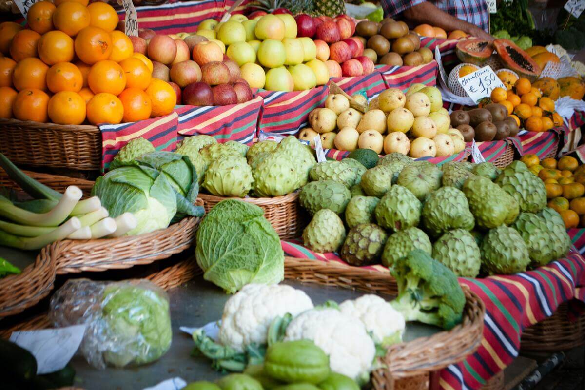 Mercado dos Lavradores - funchal seanbhaile