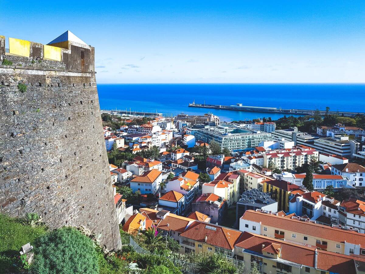 A photo of funchal city