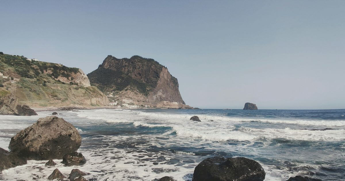 Top 9 Reasons to Visit Porto da Cruz in Madeira Island