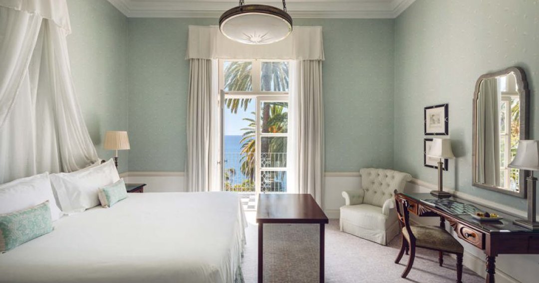 Luxury Hotel - Reid's Palace